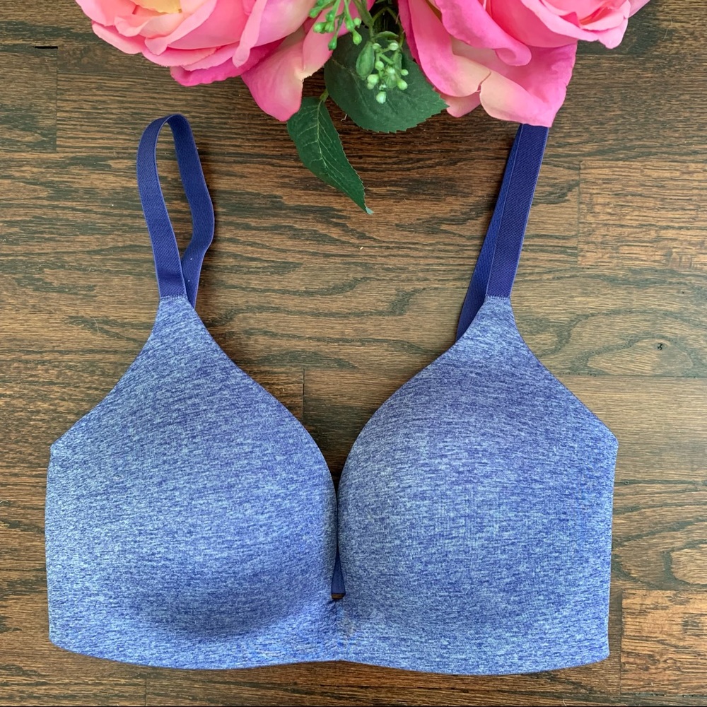 Wacoal B.Tempt’d wireless bra, 32DD